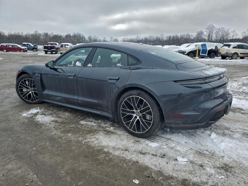 PORSCHE TAYCAN TURBO 2019