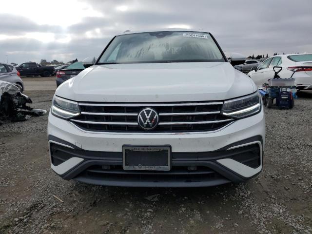VOLKSWAGEN TIGUAN SE 2023