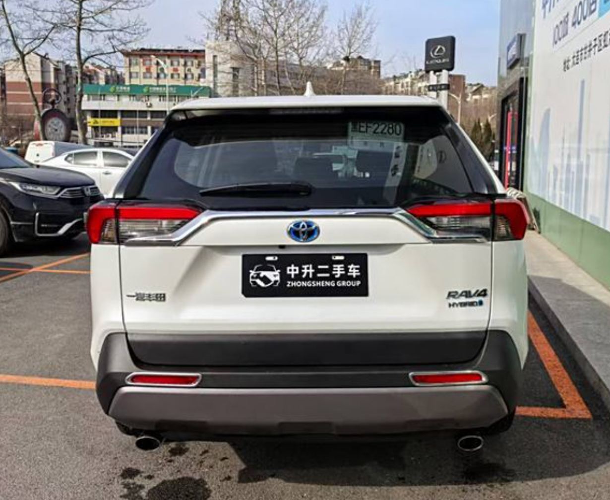 TOYOTA RAV4 2022