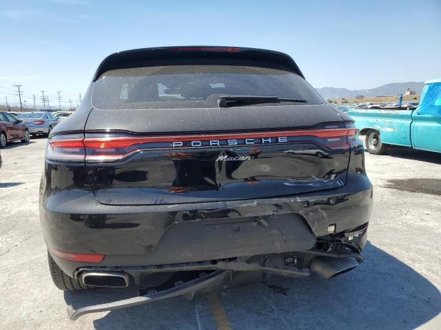 PORSCHE MACAN 2021