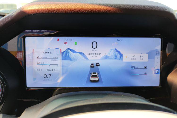 Geely Monjaro EVO 2021