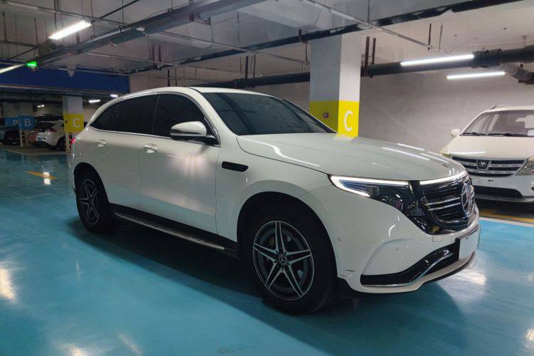 Mercedes-Benz EQC 400 2021