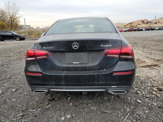MERCEDES-BENZ A 220 4MATIC 2019