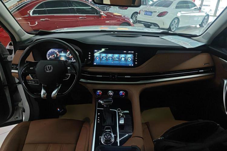 Changan CS95 2021
