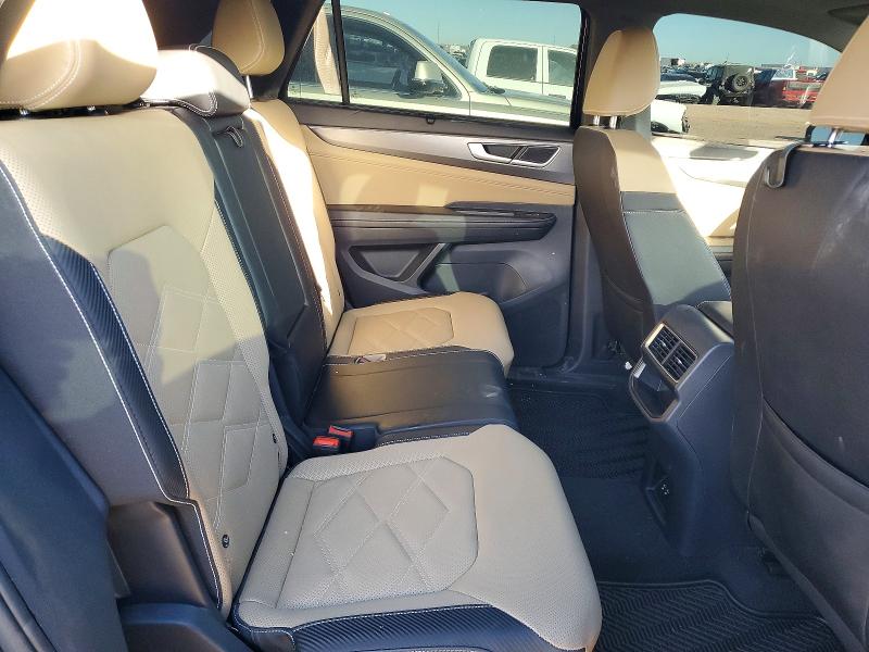VOLKSWAGEN ATLAS CROSS 2025