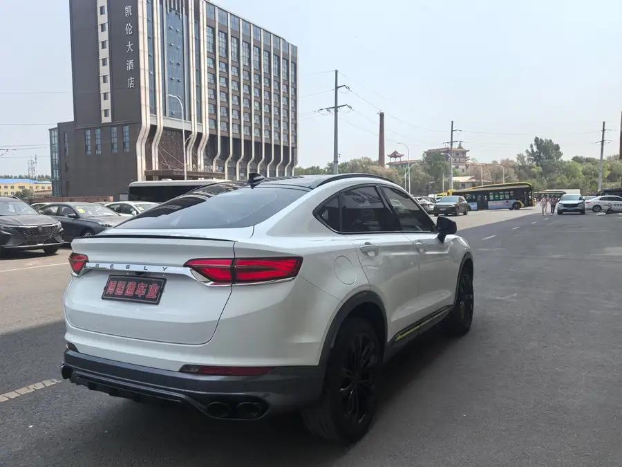 Geely Tugella 2021