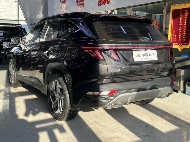 HYUNDAI TUCSON 2021