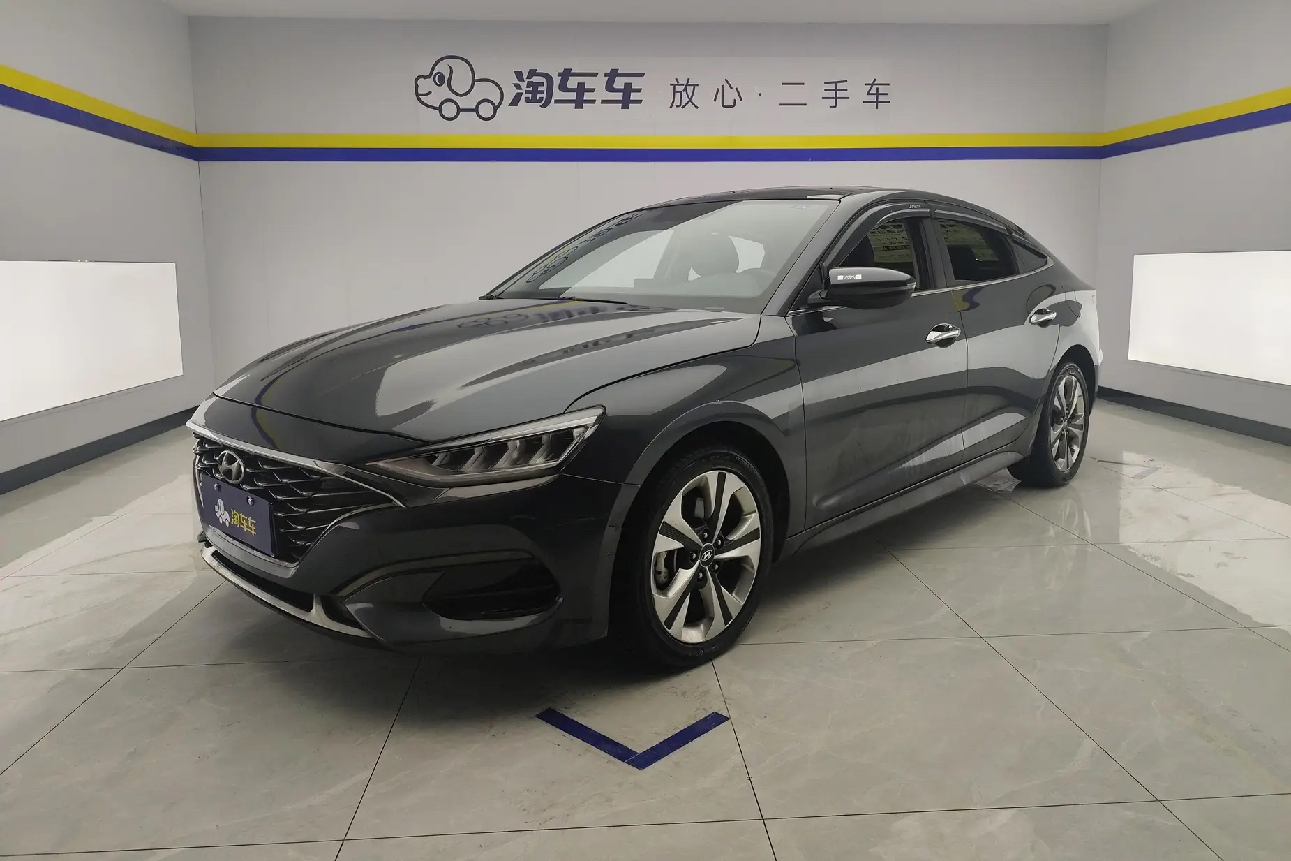 HYUNDAI LAFESTA 2019