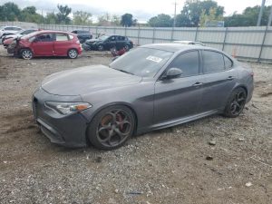 ALFA ROMEO GIULIA TI Q4 2017
