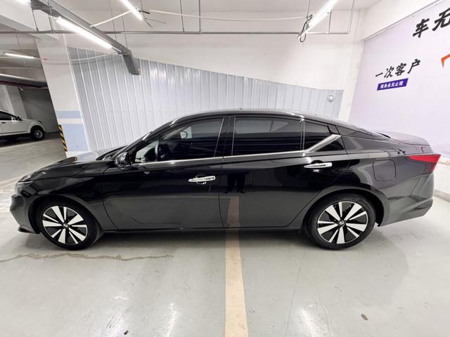 NISSAN ALTIMA 2021