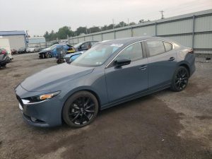 MAZDA 3 PREFERRED 2023
