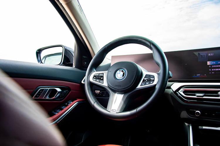 BMW i3 2023