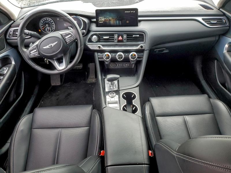 GENESIS G70 BASE 2022