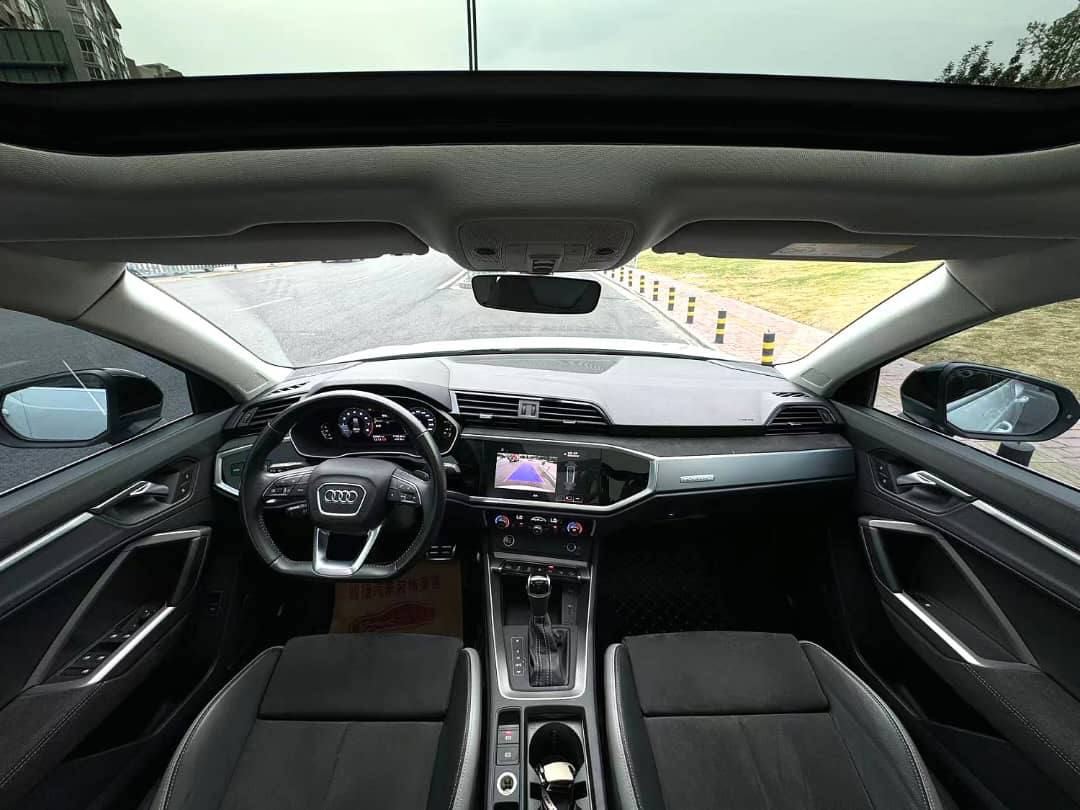 AUDI Q3 2021