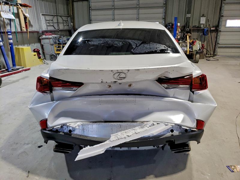 LEXUS IS 300 2017