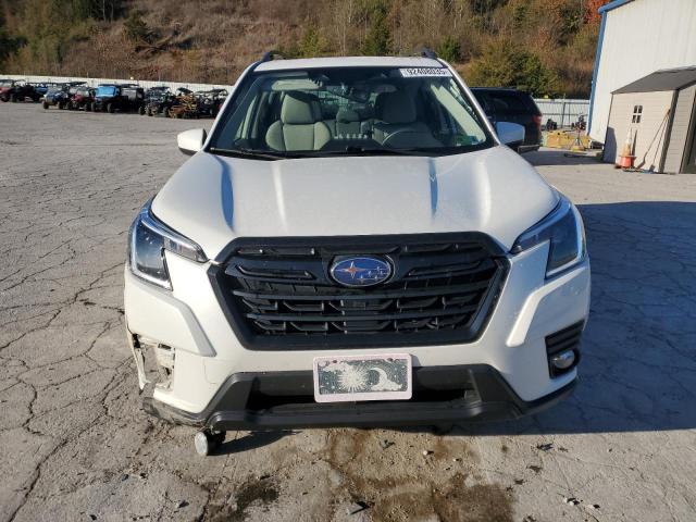 SUBARU FORESTER PREMIUM 2023