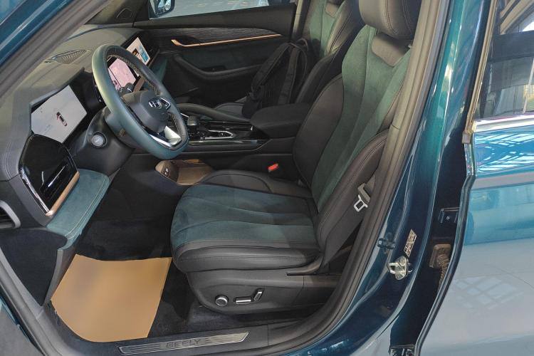 Geely Xingyue L 2021