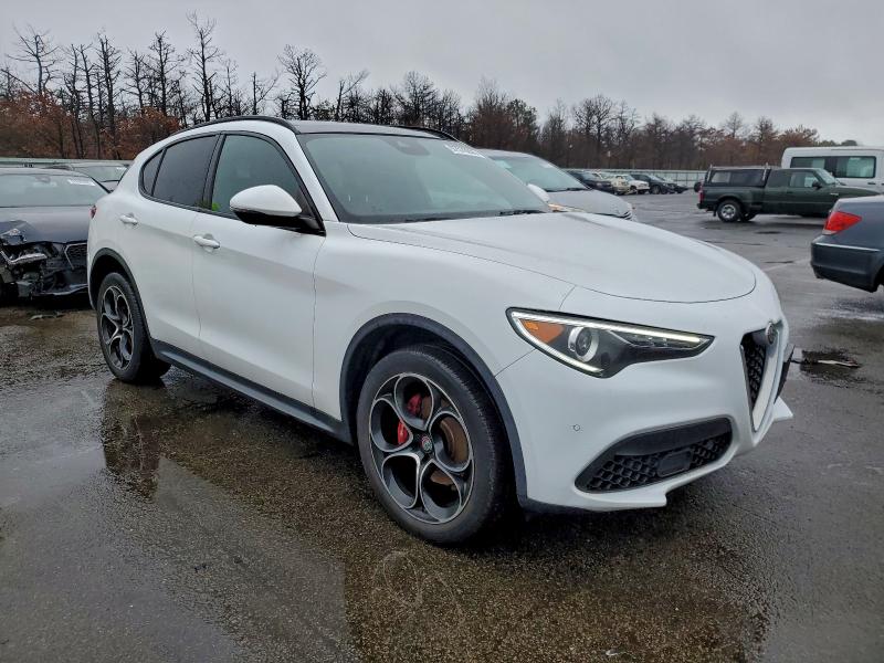 ALFA ROMEO STELVIO TI 2018