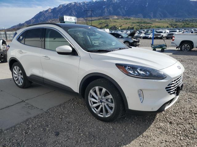 FORD ESCAPE TITANIUM 2022