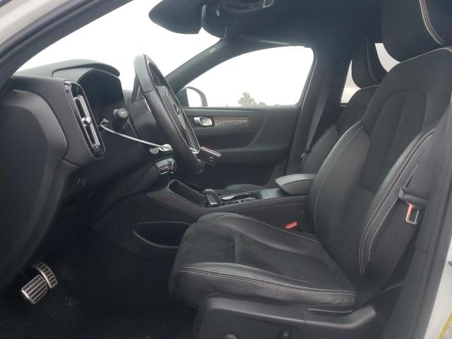 VOLVO XC40 T4 R-DESIGN 2021