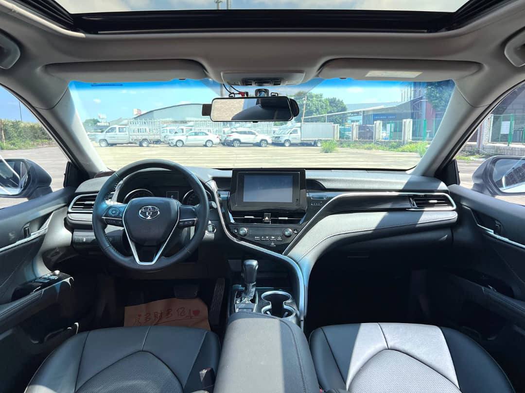 TOYOTA CAMRY 2023