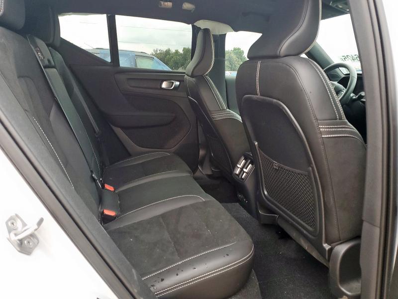 VOLVO XC40 P8 RECHARGE PLUS 2021
