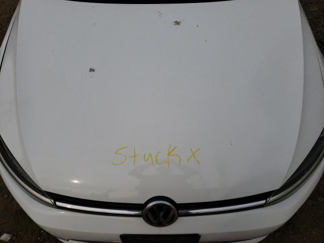 VOLKSWAGEN GOLF S 2019