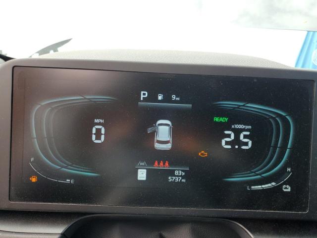 KIA NIRO LX 2025