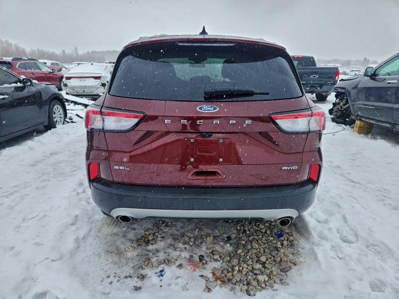 FORD ESCAPE SEL AWD 2021