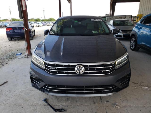 VOLKSWAGEN PASSAT SE R-LINE 2019