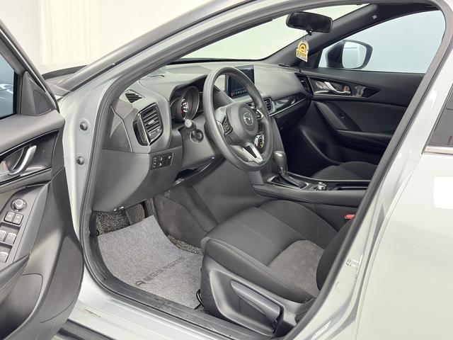 MAZDA CX-4 2021