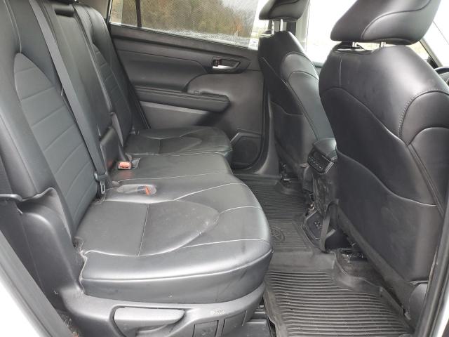 TOYOTA HIGHLANDER L 2023