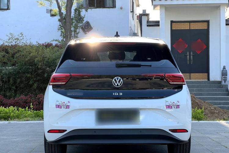 VOLKSWAGEN ID.3 2024