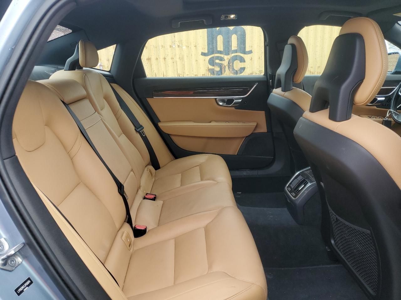VOLVO S90 T5 MOMENTUM 2018