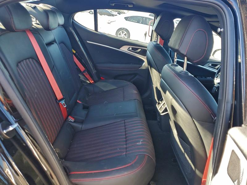 GENESIS G70 BASE 2023