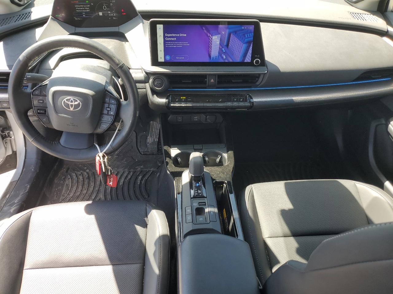 TOYOTA PRIUS LE 2024