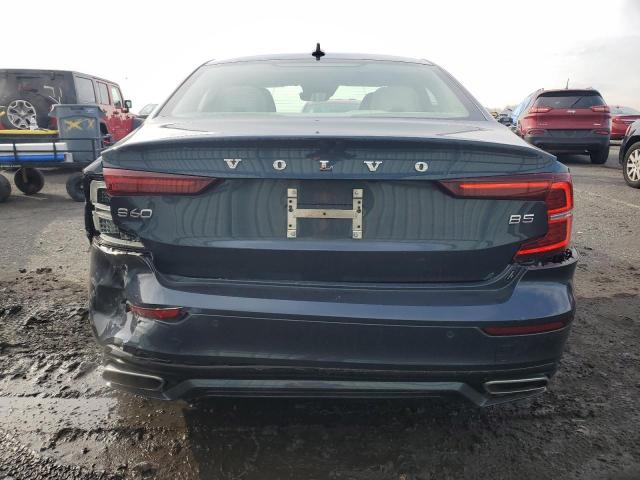 VOLVO S60 B5 MOMENTUM 2021