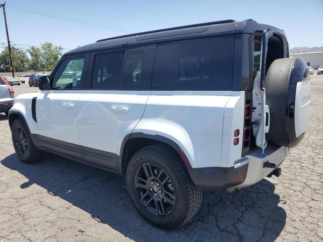 LAND ROVER DEFENDER 110 S 2024
