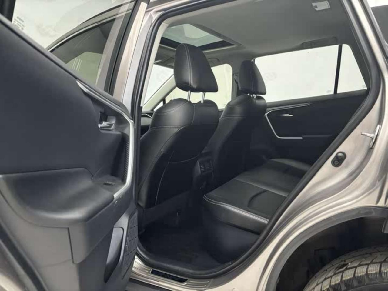 TOYOTA RAV4 2020