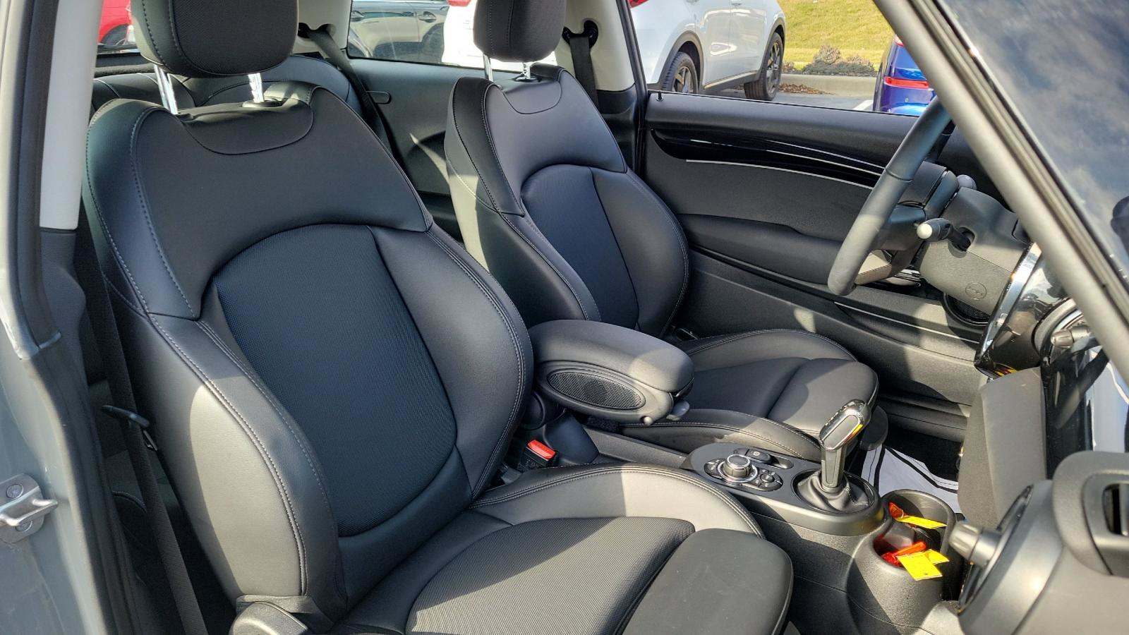 MINI Hardtop 2 Door Cooper SE 2022