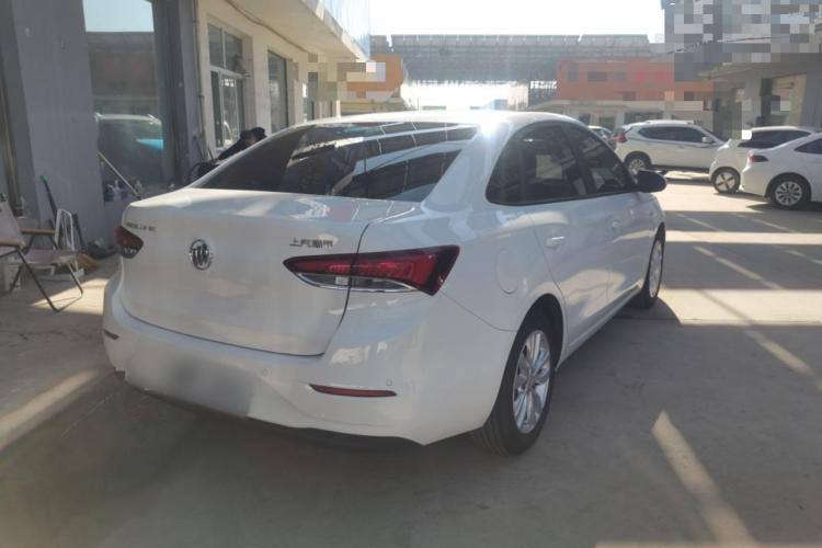 Buick Enlang 2021