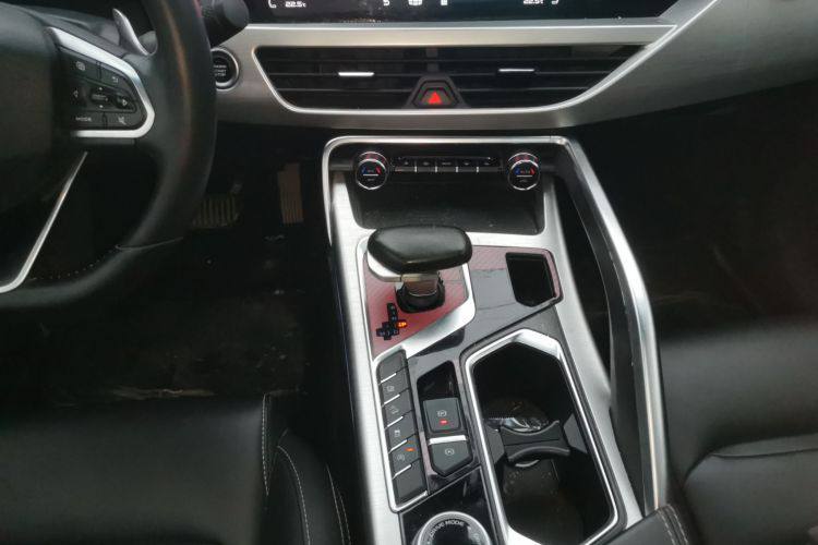 Geely Tugella 2019