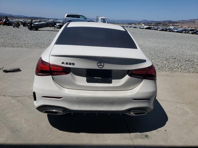MERCEDES-BENZ A 220 2021