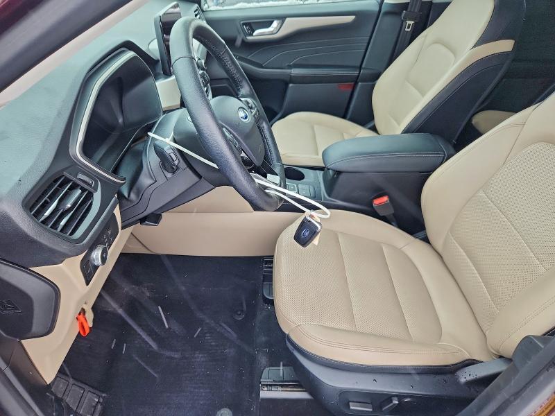 FORD ESCAPE SEL AWD 2021