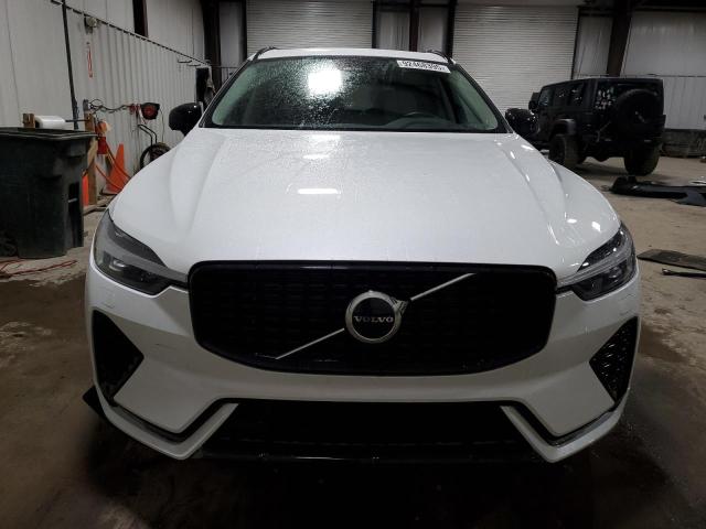 VOLVO XC60 CORE 2024
