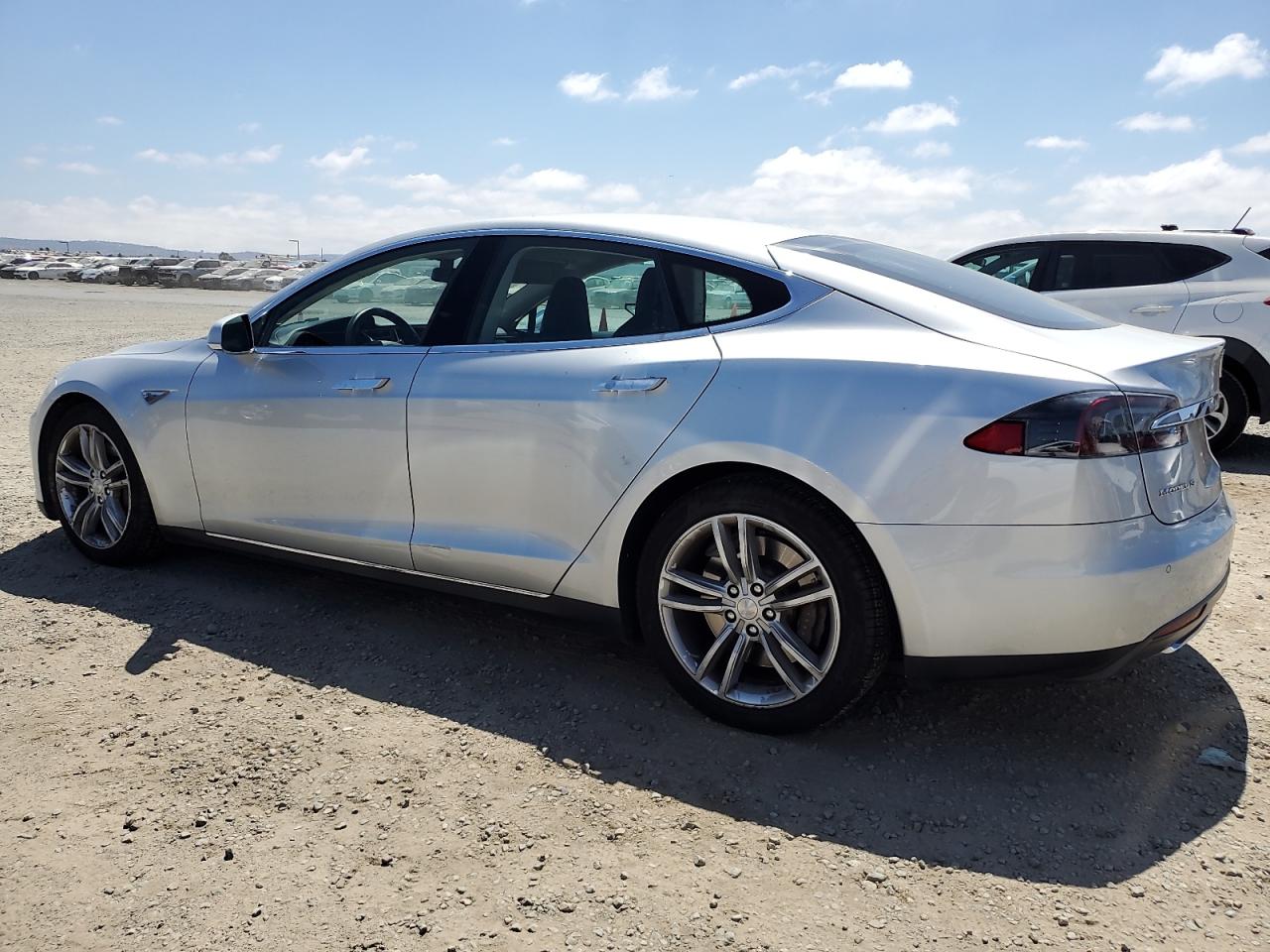 TESLA MODEL S 2014