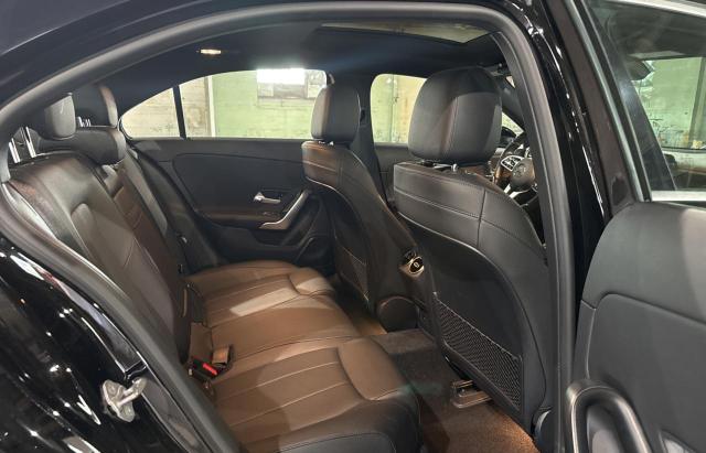 MERCEDES-BENZ A 220 4MATIC 2020