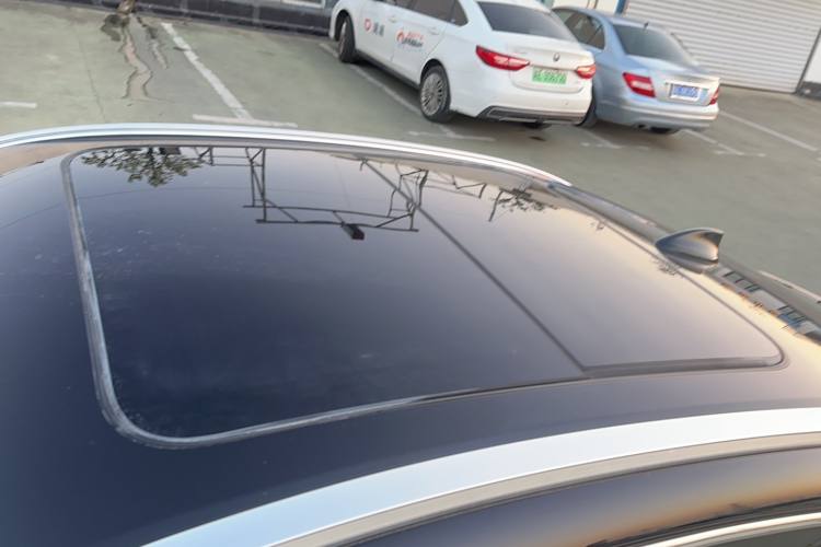 Geely Tugella 300T 2019