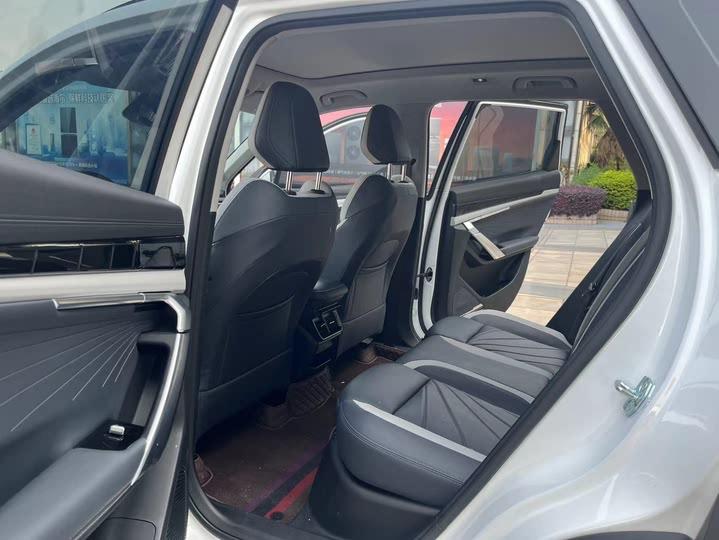 GEELY BOYUE L 2023