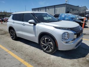 MITSUBISHI OUTLANDER SEL 2021